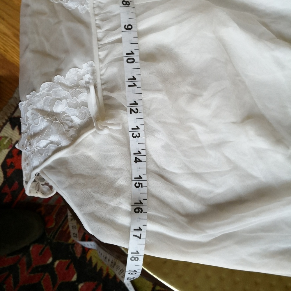 Vintage Bridal Peignoir Set - Picture 4 of 6